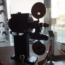 高雄市電影館内の様子：映写機