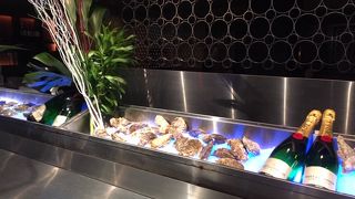 お洒落な雰囲気と美味しい牡蠣