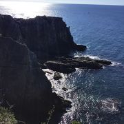 断崖、崖マニア垂涎の絶景