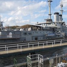 記念艦三笠の脇にある三笠桟橋