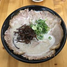 肉盛ラーメン