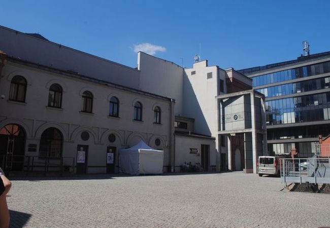 ワルシャワ蜂起博物館 クチコミ アクセス 営業時間 ワルシャワ フォートラベル ワルシャワ蜂起博物館 クチコミ アクセス 営業時間 ワルシャワ フォートラベル