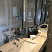 使うときは、ブラインドを落として