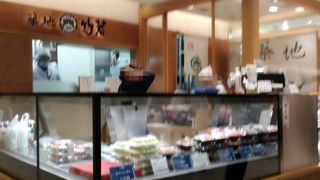 テイクアウト専門の寿司屋