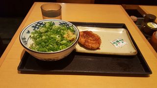 夜遅くまで空いていて便利だった