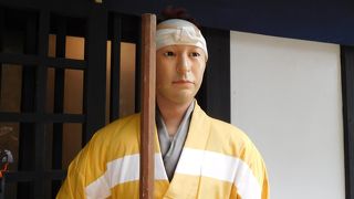 関所の前にお立ち寄りください♪