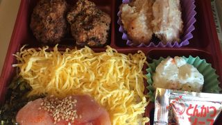 車内ではなく駅弁屋で購入♪