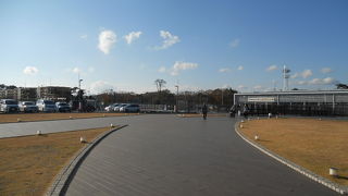 「八木山動物公園駅」を利用の際は是非屋上へ！