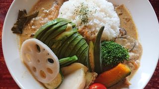 アボカド料理がいっぱい スイーツまであります