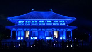 幻想的なライトアップ。