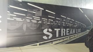 食べるところがたくさんあります