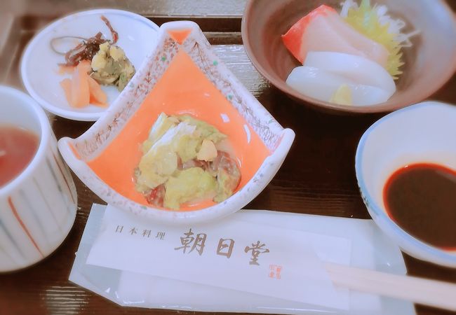 これで1080円は安い！味良しの定食！