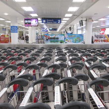 チェンマイ国際空港 (CNX)