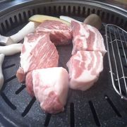 至れり尽くせりの焼肉屋。