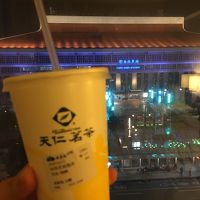 ホテル1階併設のお茶とともに