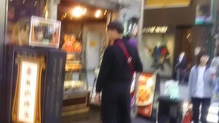 ベルギーワッフルがとても人気の店