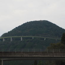 宮崎県と熊本県の県境 国道221号の加久藤峠に架かるループ橋 By Umi えびの人吉ループ橋のクチコミ フォートラベル