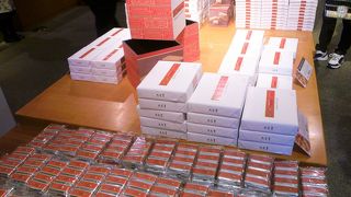 お土産は`マルセイバターサンド`