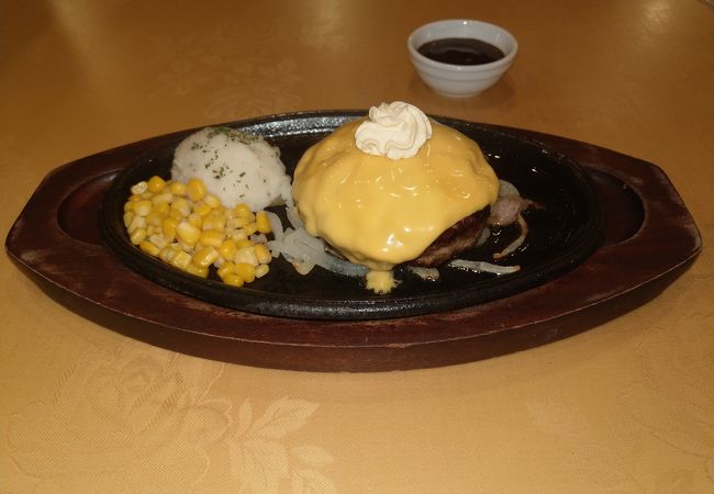 ハンバーグが美味しい