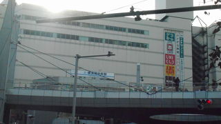 横須賀中央駅直結でした。