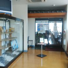 お魚センターからの入口です