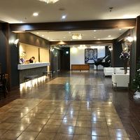 フロントフロアー！