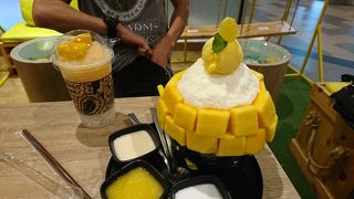 マンゴーマニア (ラーチャダムヌンロード店)