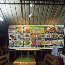 メニューはないので、イラストを見てと。