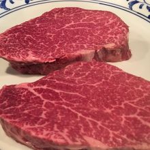 あずき色の肉が最高の肉！