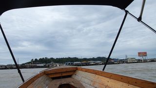 カンポンアイールへ