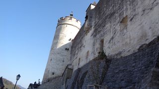 旧市街を一望に