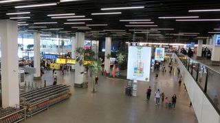 大きなハブ空港