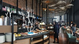 贅沢なビュッフェランチ