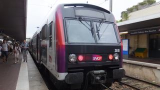 ヴェルサイユ行き