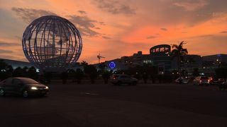 規模が大きすぎて、見て回ると疲れる。