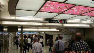 大阪ミナミを代表する地下街