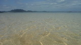 魚影も濃く、ビーチエントリーのスノーケルが最高！