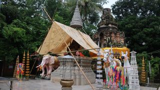 メンラーイ王ゆかりのお寺です