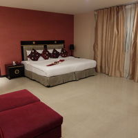 部屋は広すぎるぐらいでした