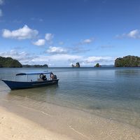 プライベートビーチは波がほとんどなく静か