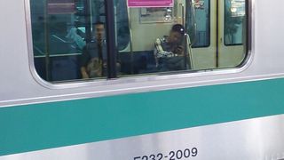 新松戸から利用する場合、各駅停車しか利用出来ません