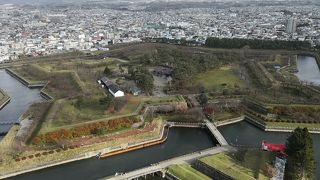 桜か紅葉のピークに来たい
