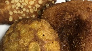 カレーパンの専門店…しらすのカレーパン