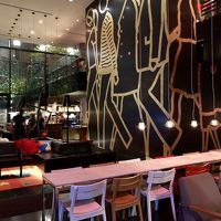 NYの真ん中にいると感じられるロビー