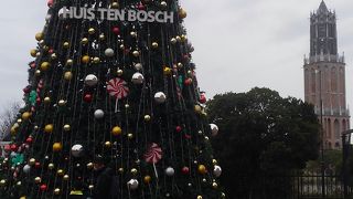 クリスマス前の遊園地