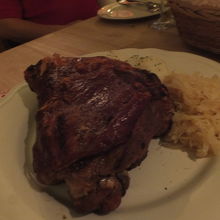 一階で焼かれていた鶏のバーベキュー