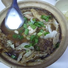 牛肉砂鍋：80元