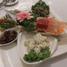 ベジタリアン料理　刺身は見事ですね