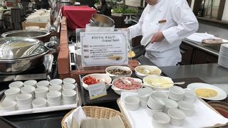 ロケーションもすてき、充実の朝食ビュッフェ