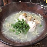 鶏そばと餃子がおすすめ